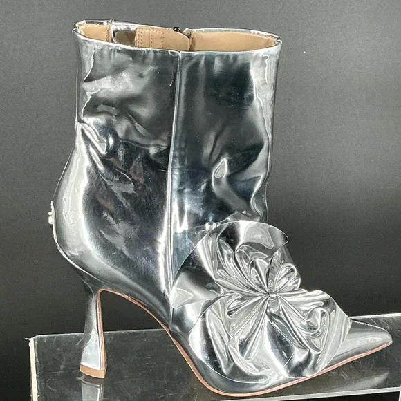 Sam Edelman Size 8 Silver Metallic Pointed Esmae Ankle Bootie Bow Stiletto Boots